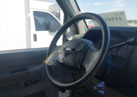 2013 Ford E-250 Commercial из США, поврежденный, VIN 1FTNS2EL4DDA68699